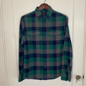 Untuckit medium slim fit wrinkle-free flannel. Blue, green, and gray plaid